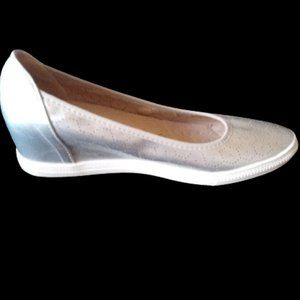 Flat Silver Slip-on Shoes Size 9